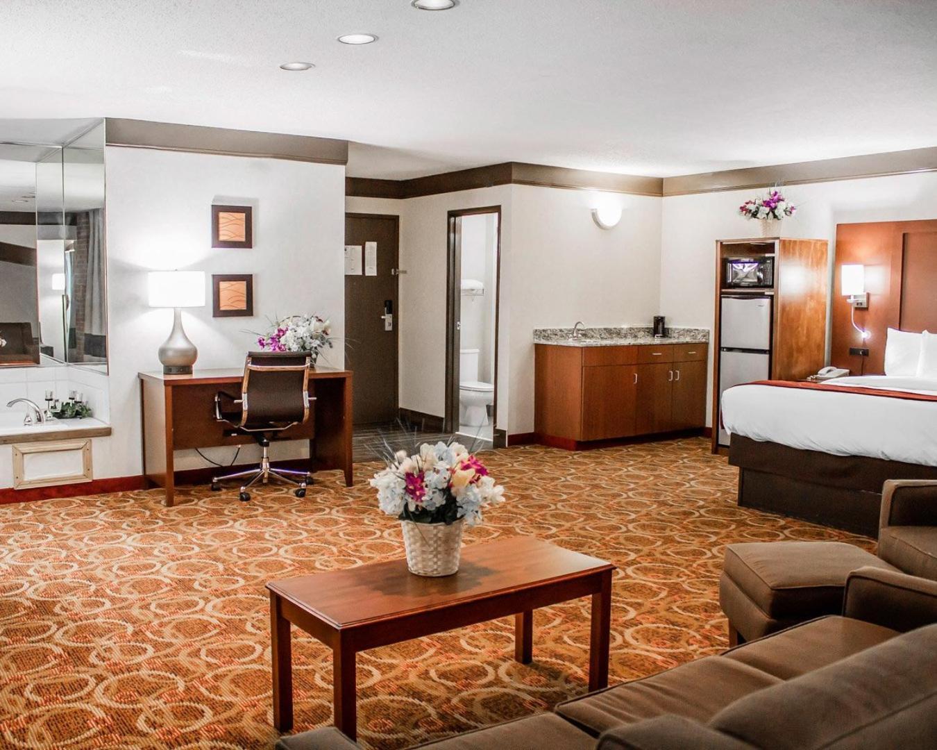 Comfort Inn Mount Vernon Downtown Екстериор снимка
